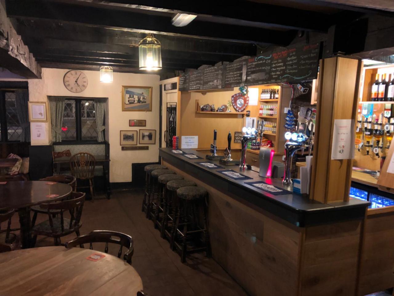 The Crosskeys Inn Аск Экстерьер фото